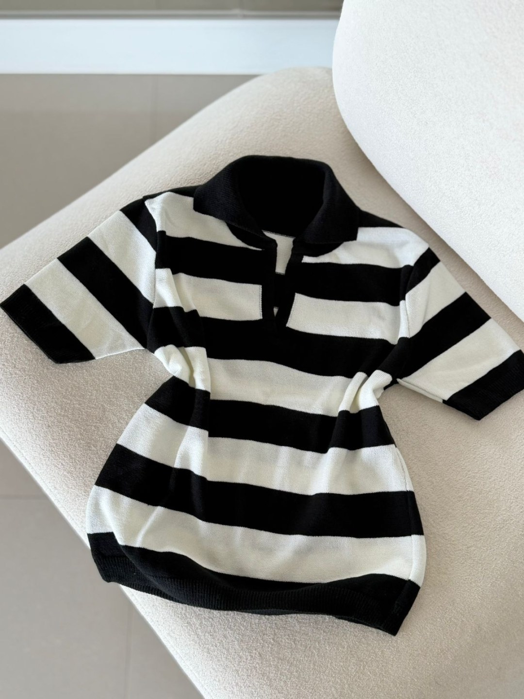 Polo Inspiração ZARA PRETO E BRANCO